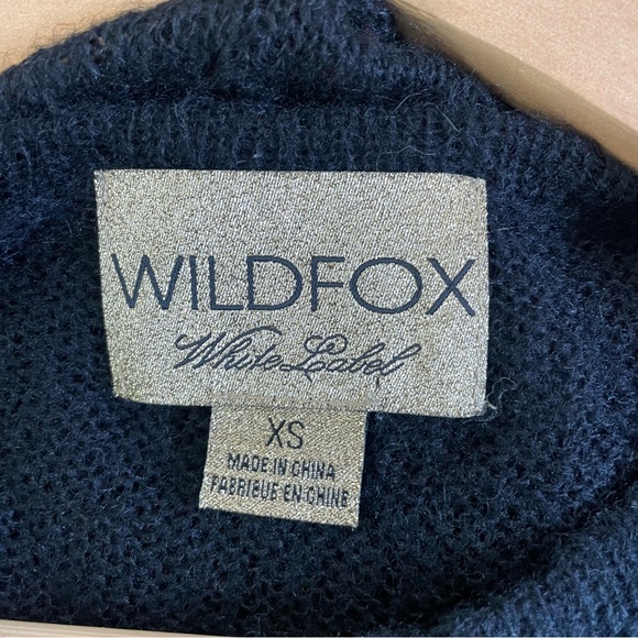 Wildfox Black Oversized Short Sleeve Knit Sweater Gold Metallic Graphic - Picture 4 of 4